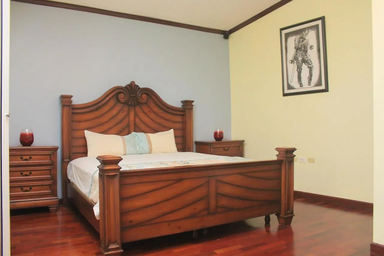 Marley Manor Apartment Kingston