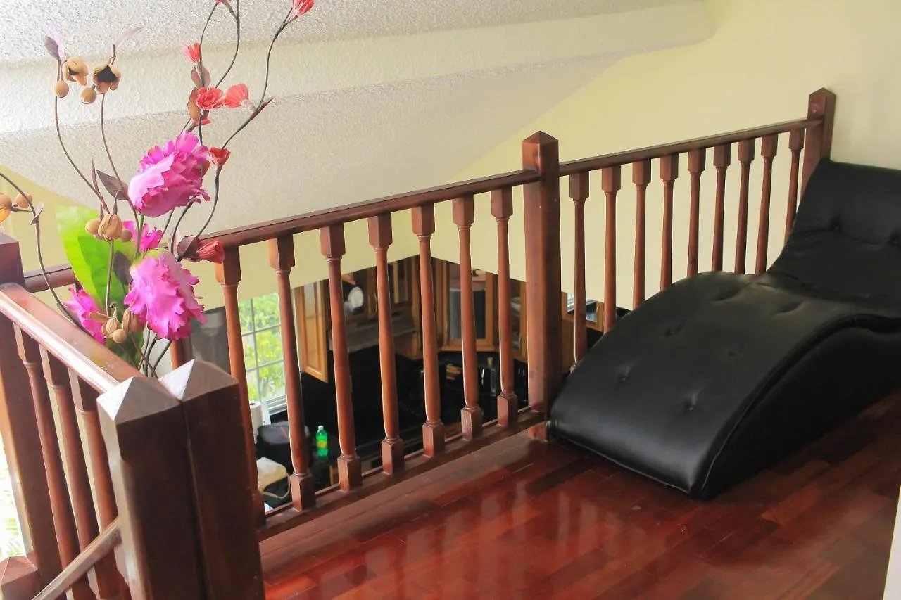 Marley Manor Apartment Kingston