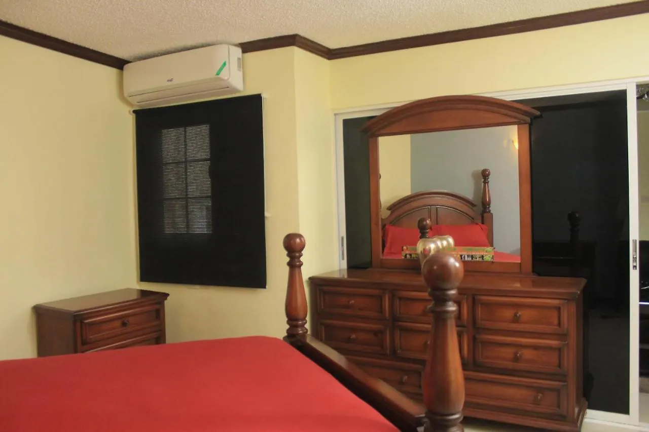 Marley Manor Apartment Kingston