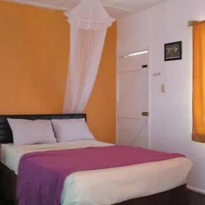Bed and breakfast Kingsworth, Kingston